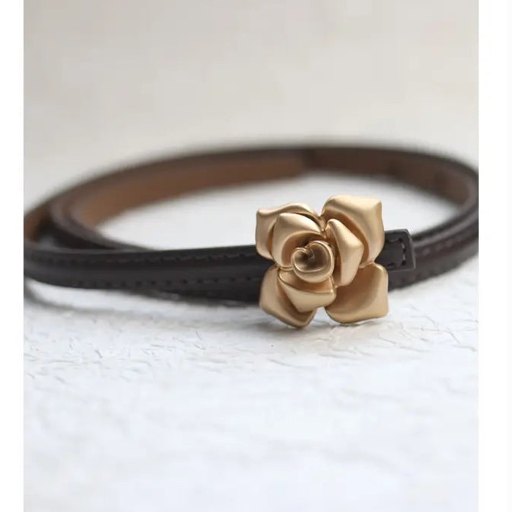 Thin Black belt with “rose “ buckle